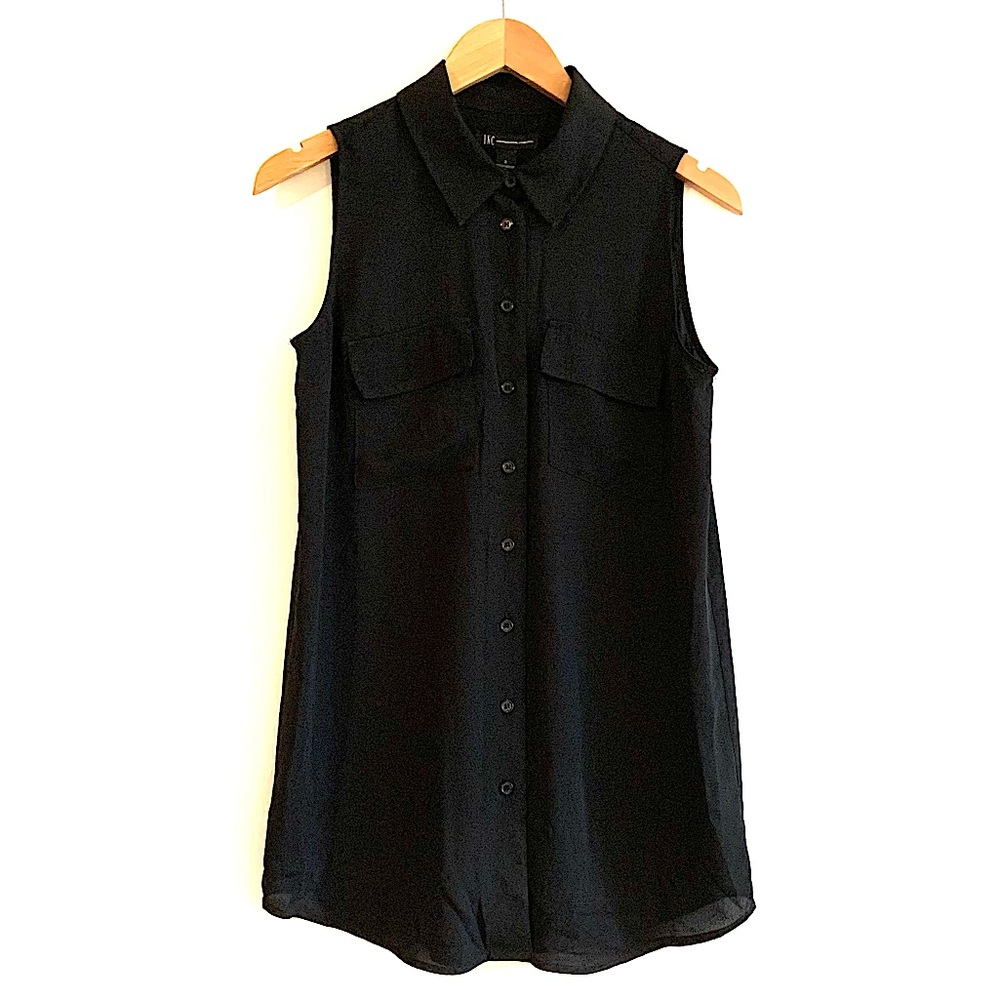 INC - Black Sleeveless Tunic!